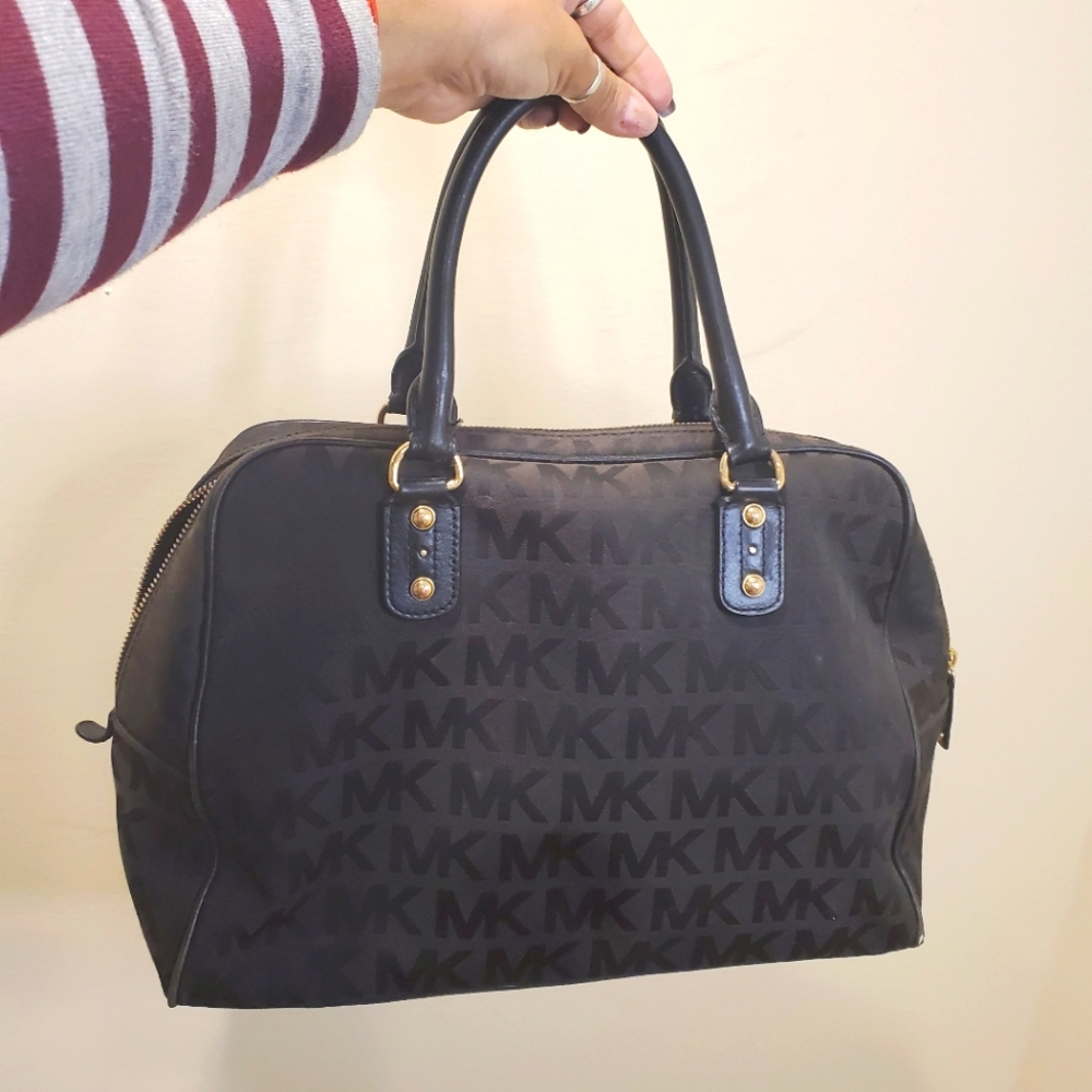 Michael Kors Authentic Black purse